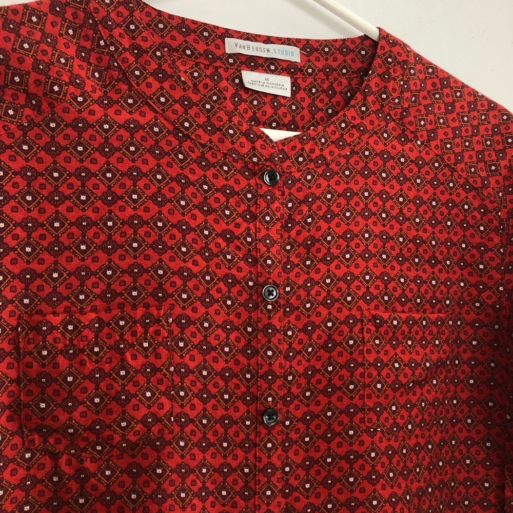 VINTAGE BLOUSE - Picture 2 of 6